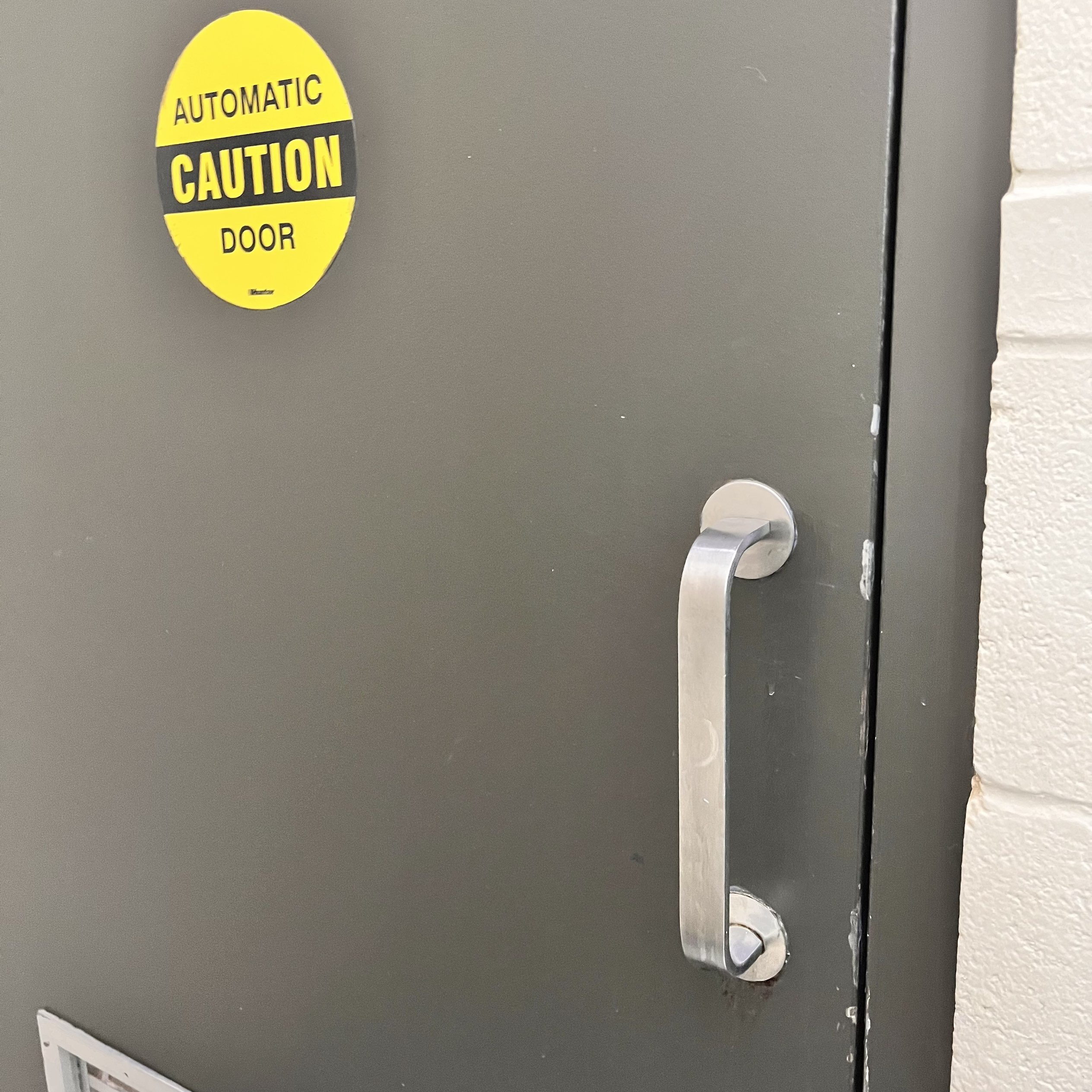 I recorded the sound of the toilet door opening and closing